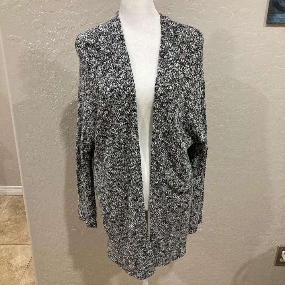 American Eagle Outfitters Open Front Black/White Marled Knit Cardigan